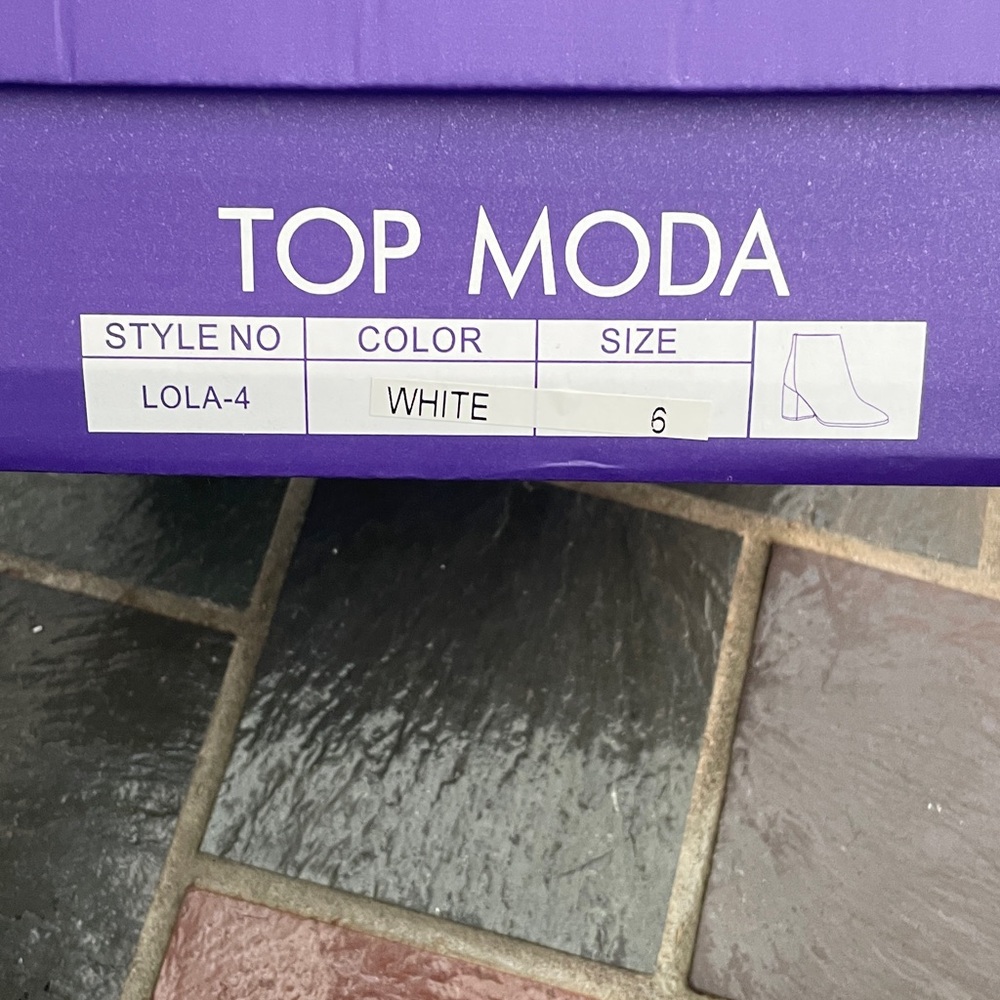 Top Moda - Basic White Bootie - Picture 9 of 9